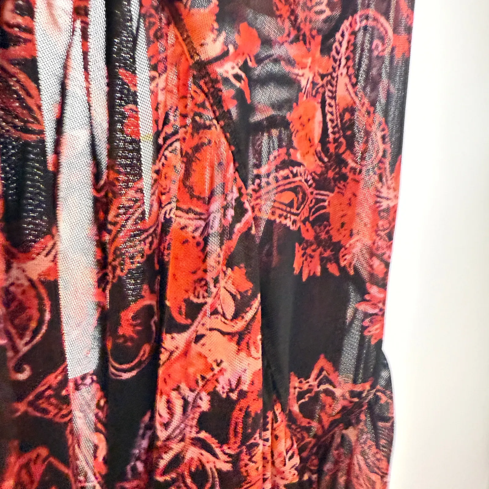 Free People Up For Anything Top Size M Floral Print Smocked Flowy Fit Boho Indie - Image 12