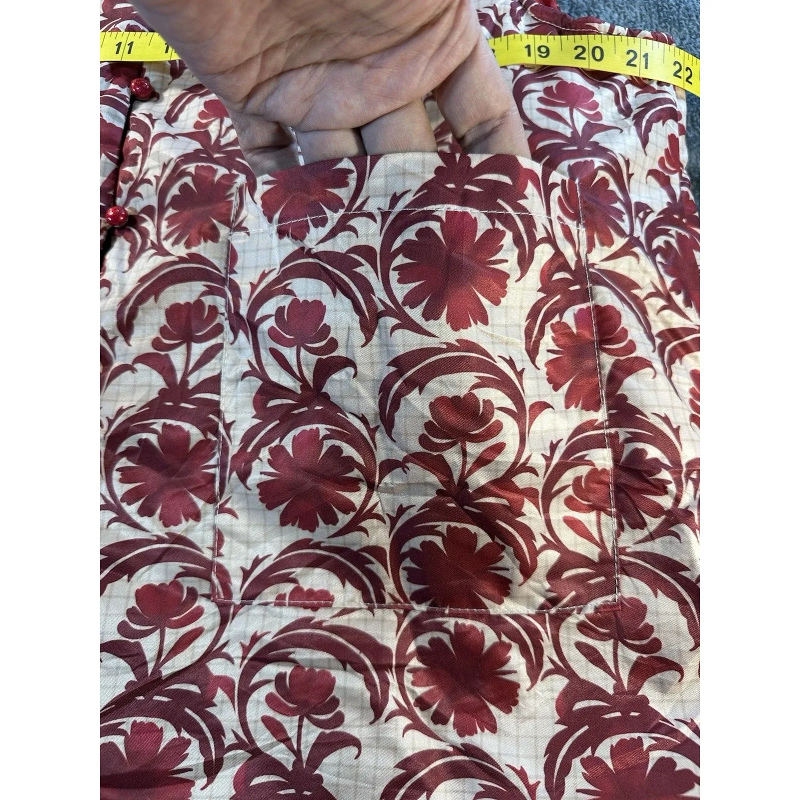 Forever 21 Floral Print Vest Size L - Image 5