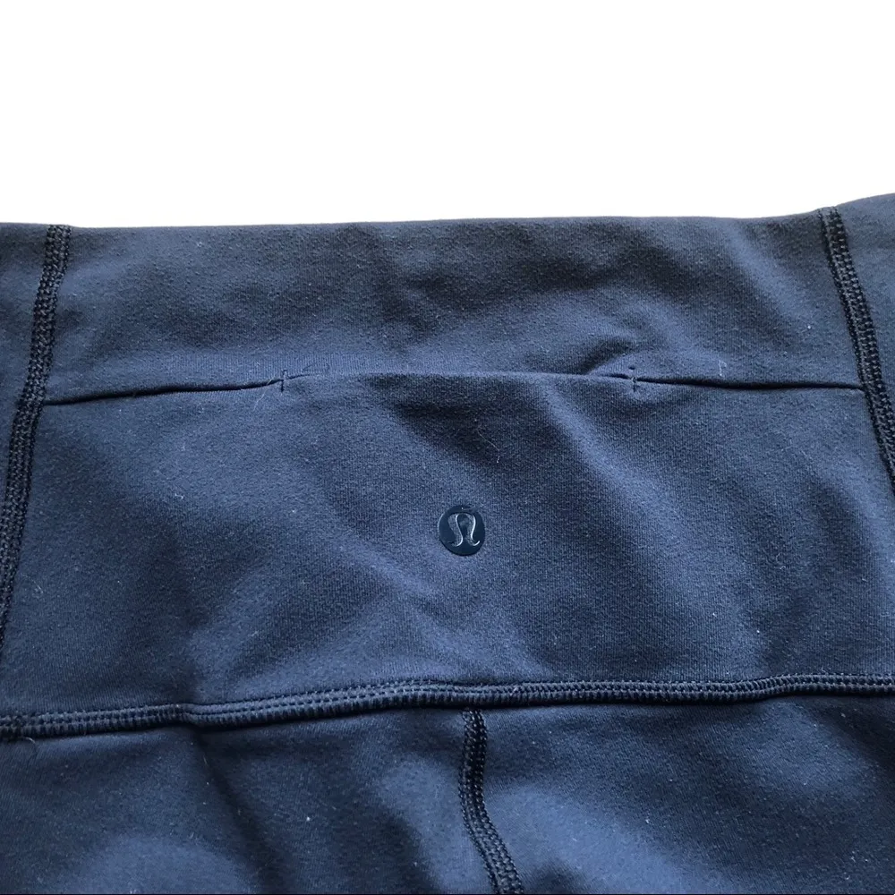Lululemon Make A Move Navy Tights Side & Back Zip Pocket Size 6 - Image 7