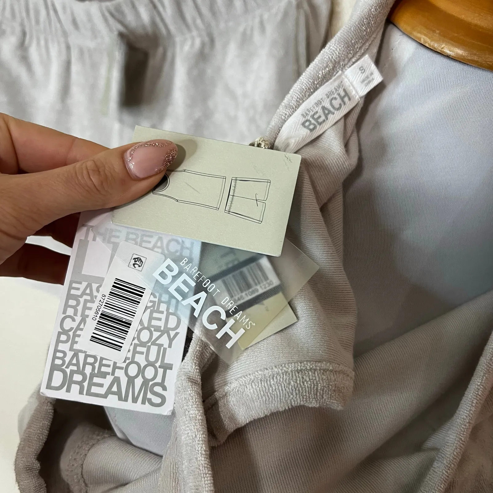 Barefoot Dreams BEACH cozyterry & luxechic Tank and Shorts Set NEW WOMENS SMALL - Image 6