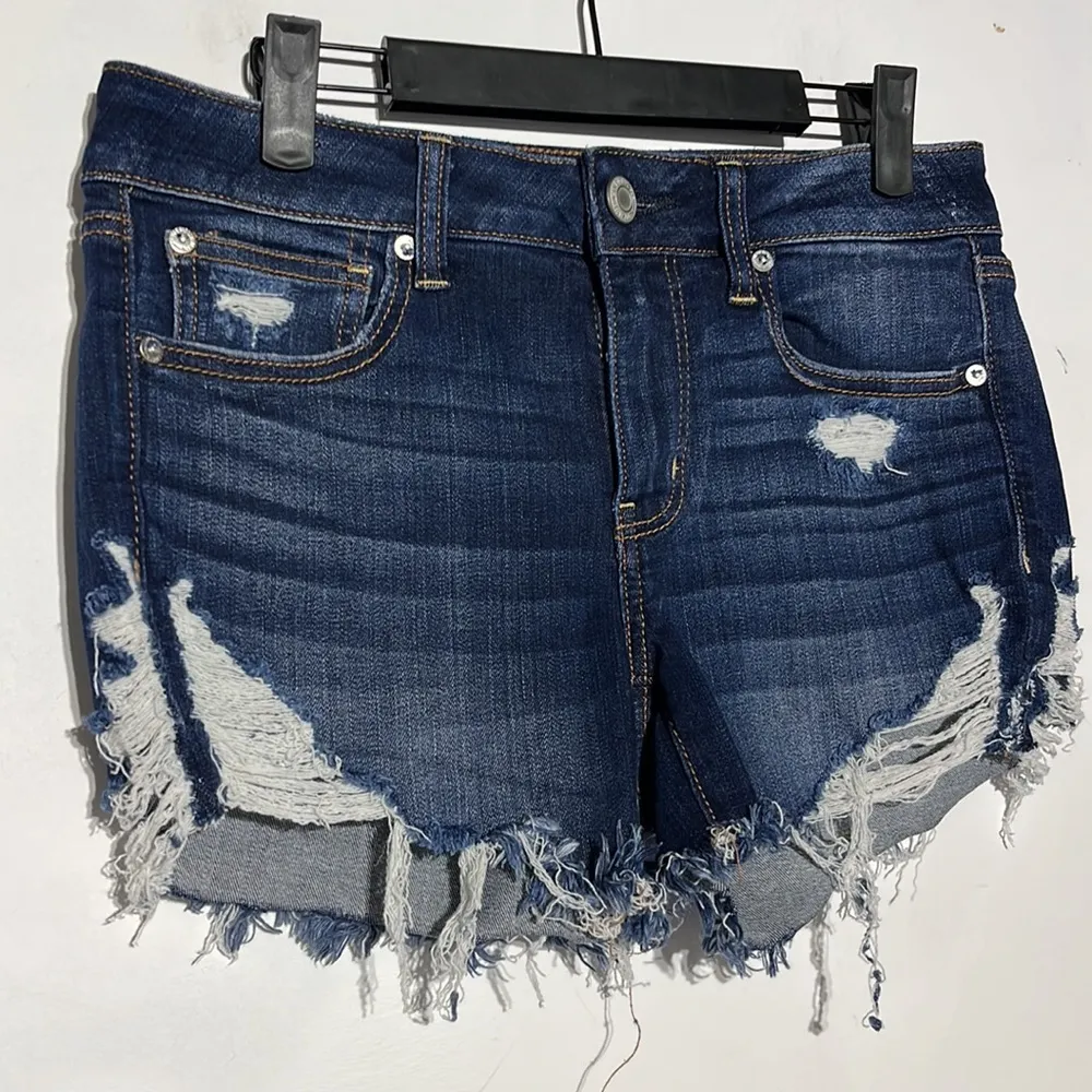 American Eagle Ne(x)t Level Stretch Raw Hem Dark Wash Denim Jeans Size 8 - Image 2