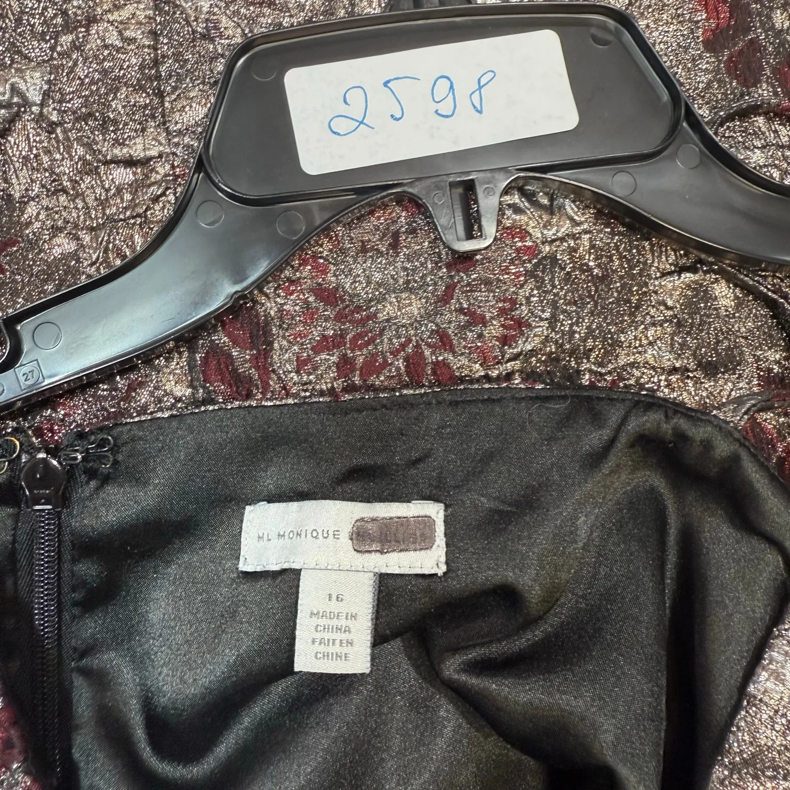 ML Monique Lhuillier Floral Metallic Jacquard Gown Size 16 - Image 3