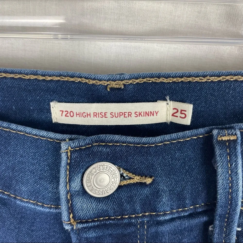 Levi’s 720 High Rise Super Skinny Blue Jeans - Image 3