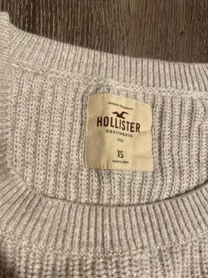 Cold Shoulder Sweater - Image 4