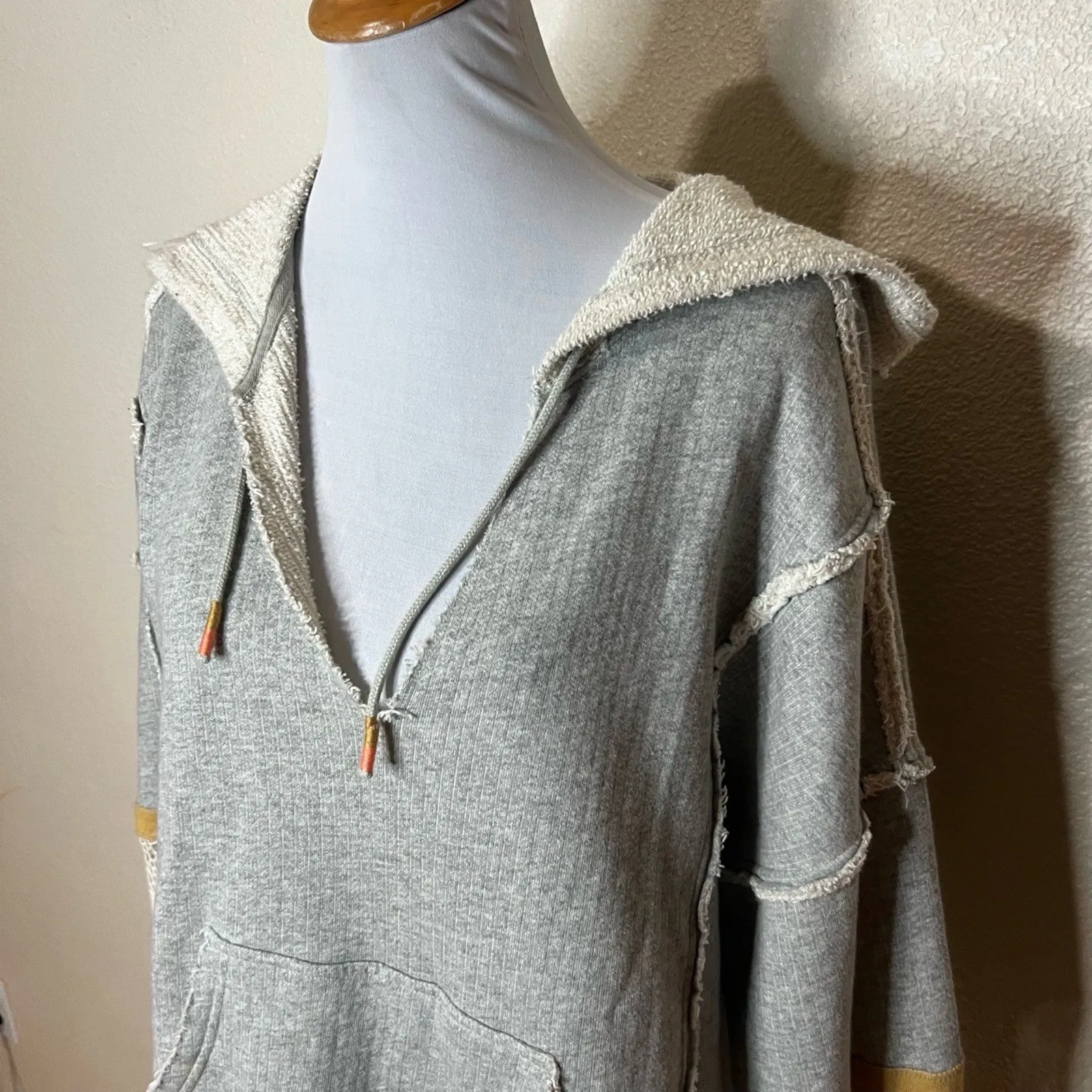 Free People Movement Womens Medium Grey Dream Catcher Hoodie Distressed Boho Gray - Image 4
