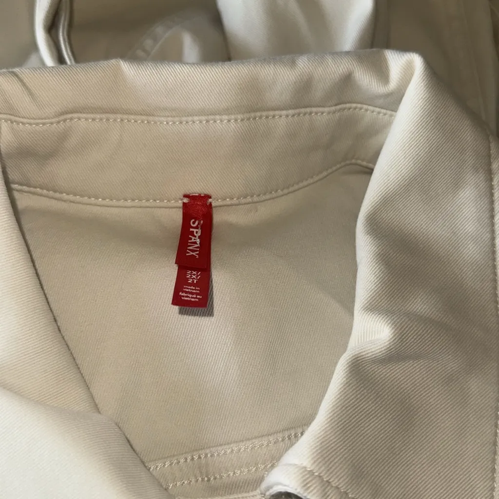 Spanx NWT  Stretch Twill Shirt Belted Jacket Shacket Eggshell Cream Size 2X - Image 8