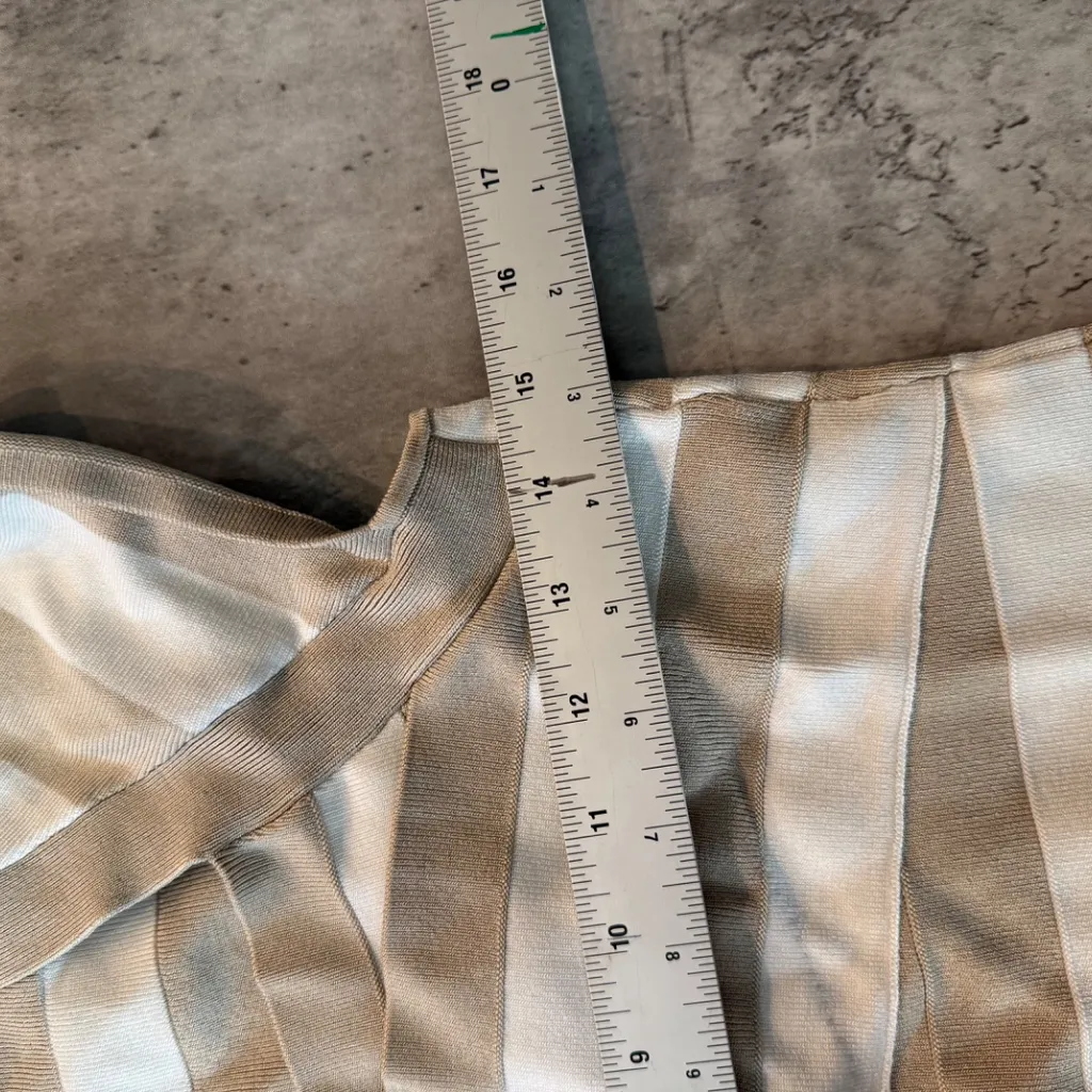 White House Black Market Bodycon Top Beige White Striped Cap Sleeve M - Image 3