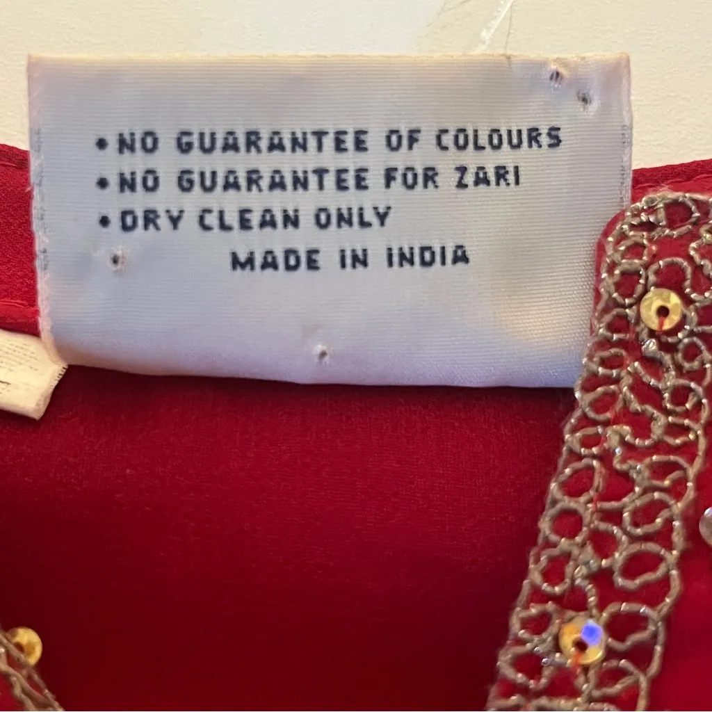 Elegant Red Embroidered Women's Top Size L - Image 7