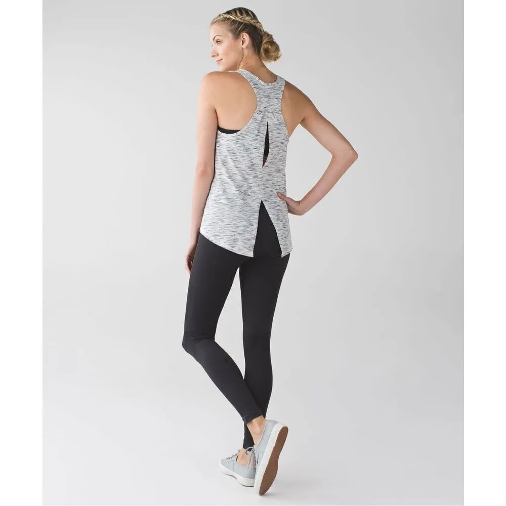 Lululemon Salute the Sun Tank Tiger Space Dye Black White Size 4 Tie Back‎ - Image 4