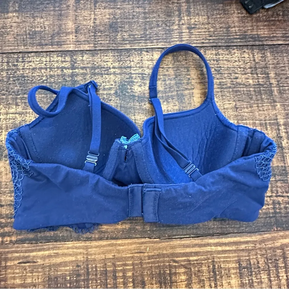 Body by Victoria Demi Balconette Bra- EUC - Image 3