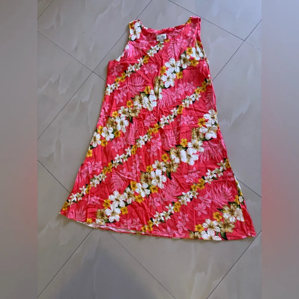 Paradise Bay Hawaiian dress, predominantly red,diagonal stripes pink floral L Red Size L - Image 9