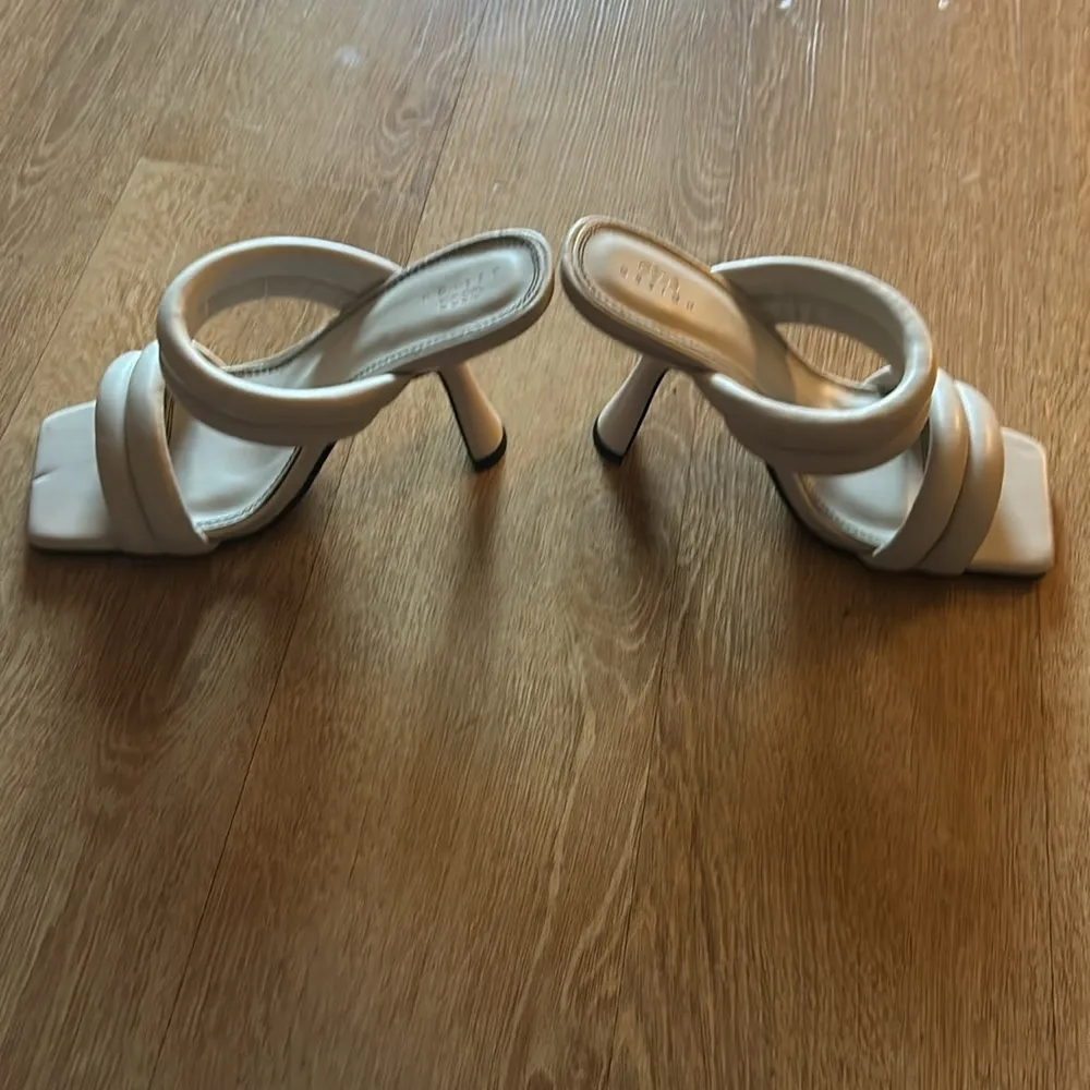 ASOS Design Heels size 8 - Image 3