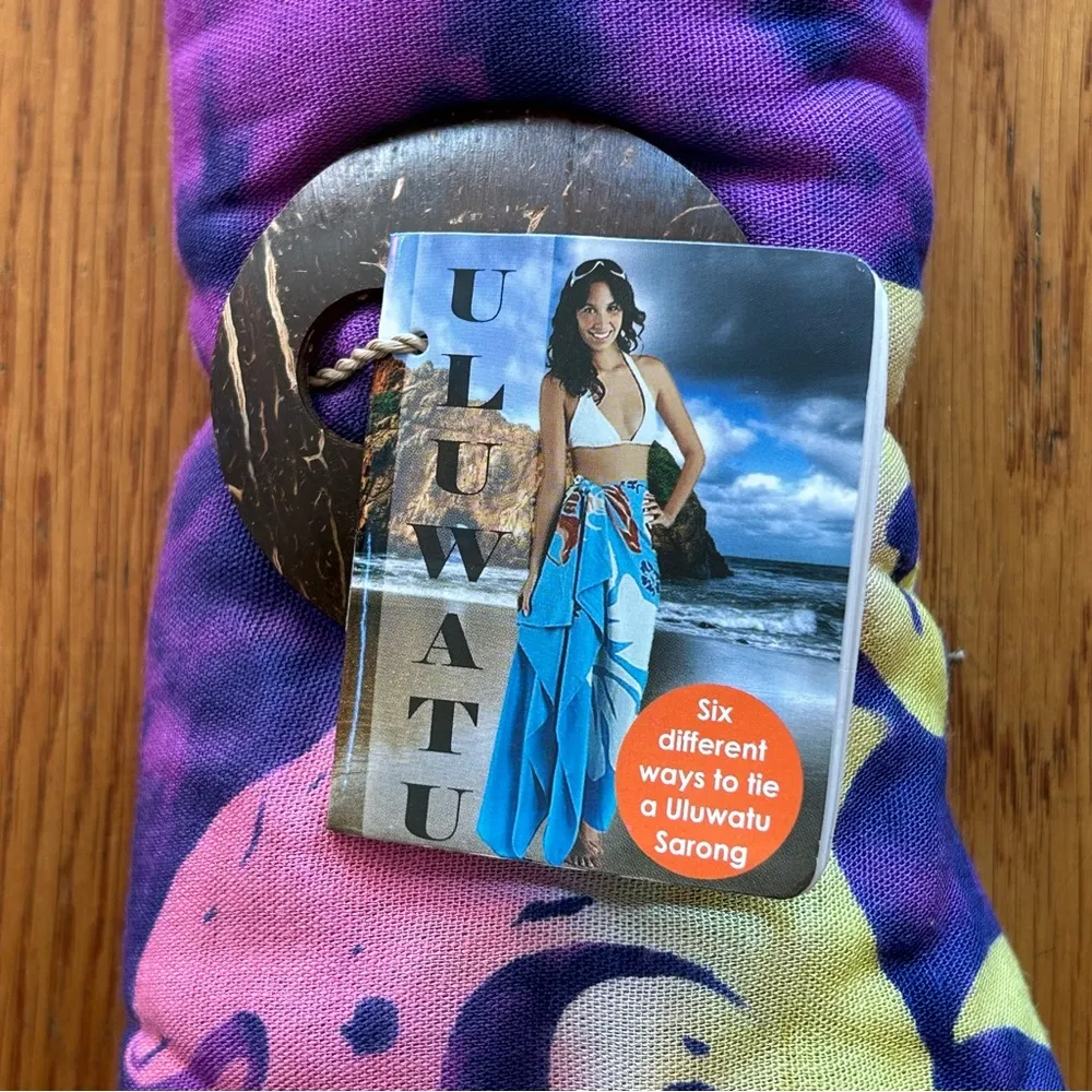 NEW Uluwatu Sarong Beach Wrap 6 Different Ways To Wear Purple Tie Dye Size undefined - Image 3