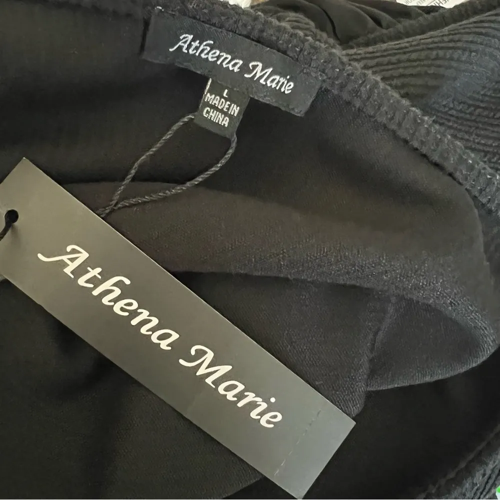 Athena Marie Textured Asymmetric Hem Midi Dress in Black, Size L New w/Tag $120 - Image 10