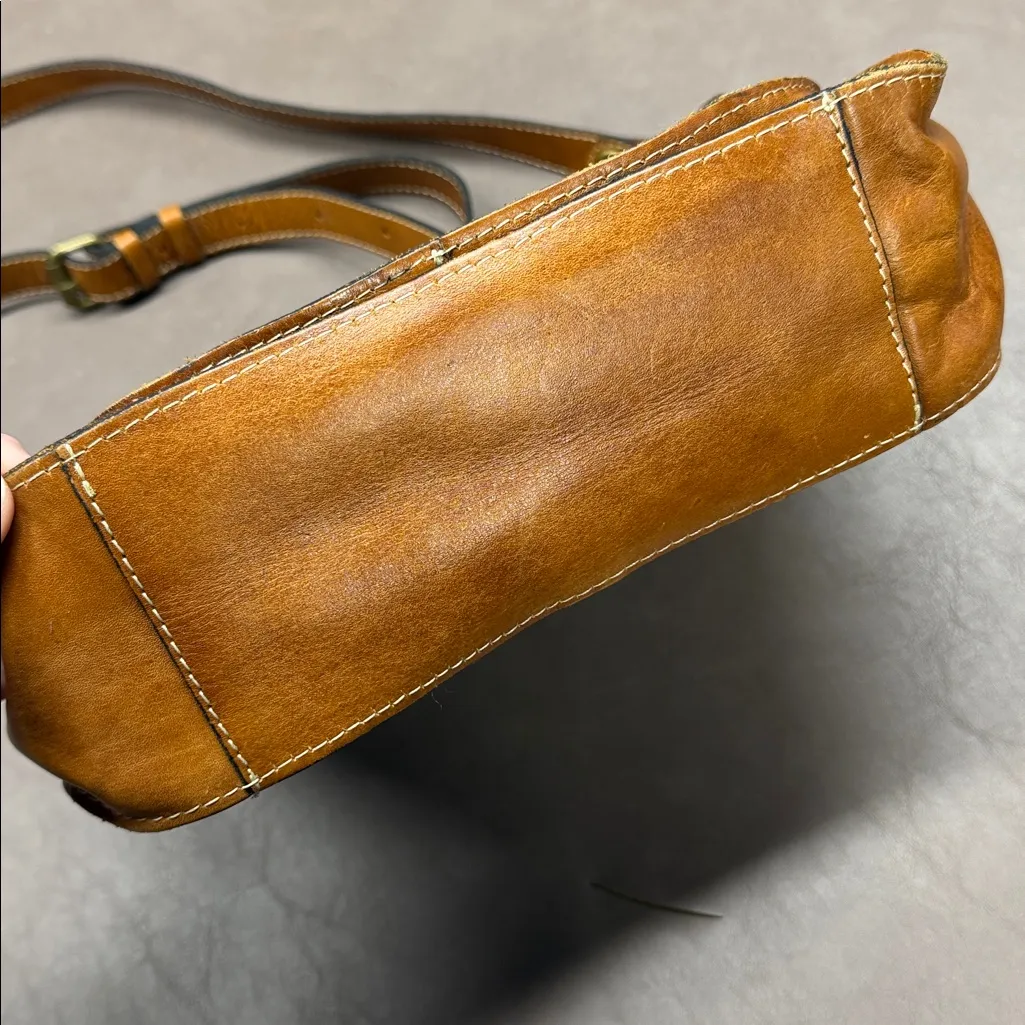 Patricia Nash Camila Double Zip Burnished Tooled Leather Crossbody Bag Purse - Image 6