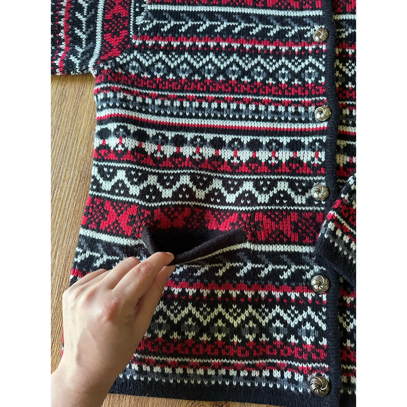 Hasting & Smith Vtg Red & White Patterned Chunky Cardigan Sweater Size S - Image 5