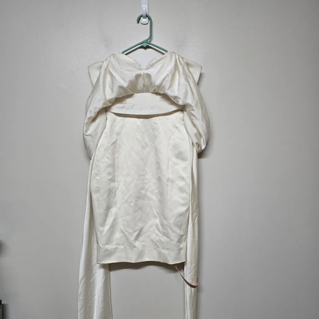 House of CB AISHA IVORY SATIN STRAPLESS DRESS Sz L‎ NWT Sweetheart Neckline - Image 5