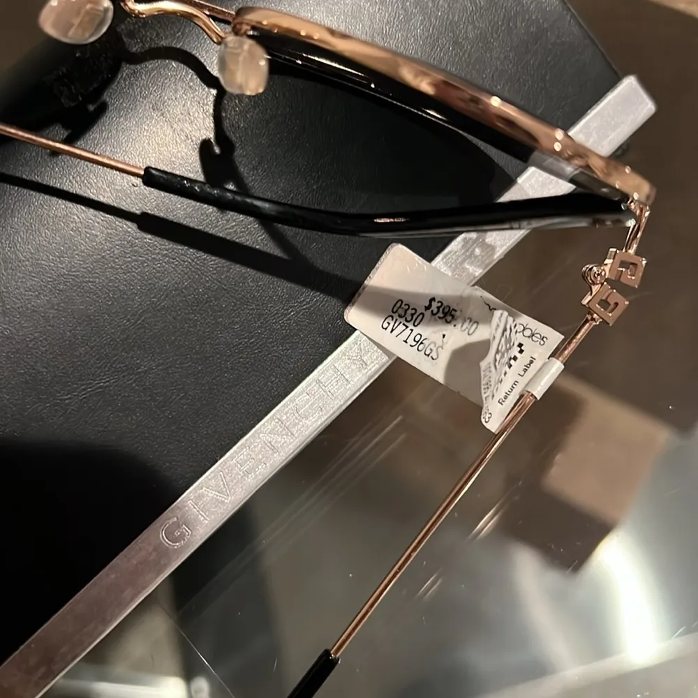 Givenchy Womens Rose Gold Sunglasses One Size, New w/Case - Image 10