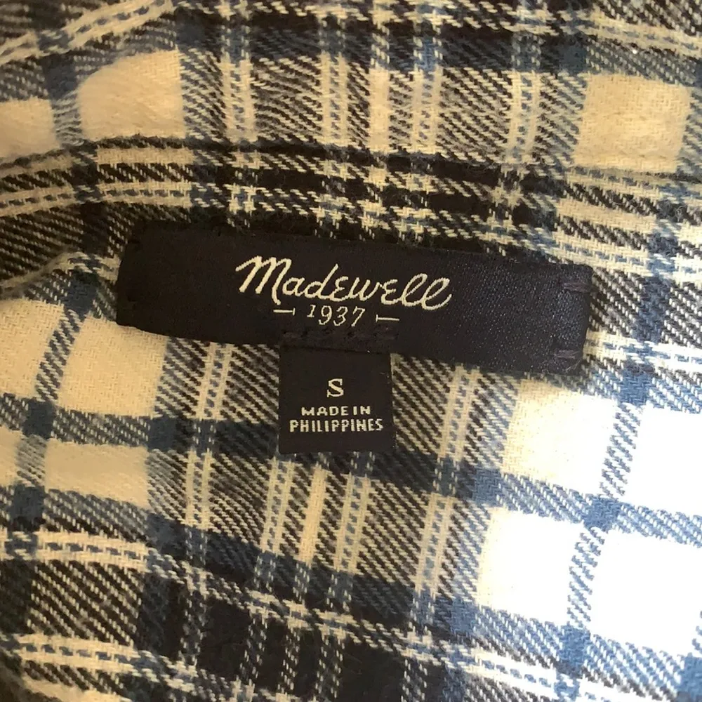 Madewell Button Down Blue and White Flannel - Image 8