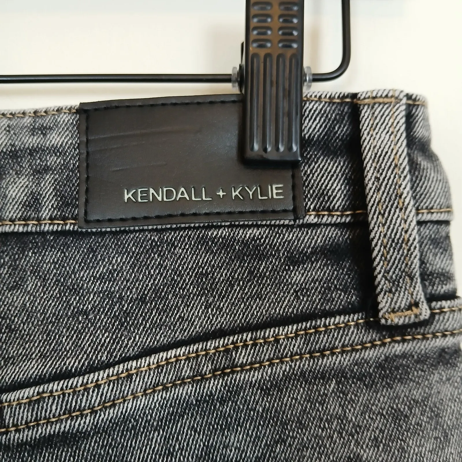 Kendall + Kylie Black Denim Shorts Women 7/28 Distressed Grunge Acid Wash Rocker - Image 6