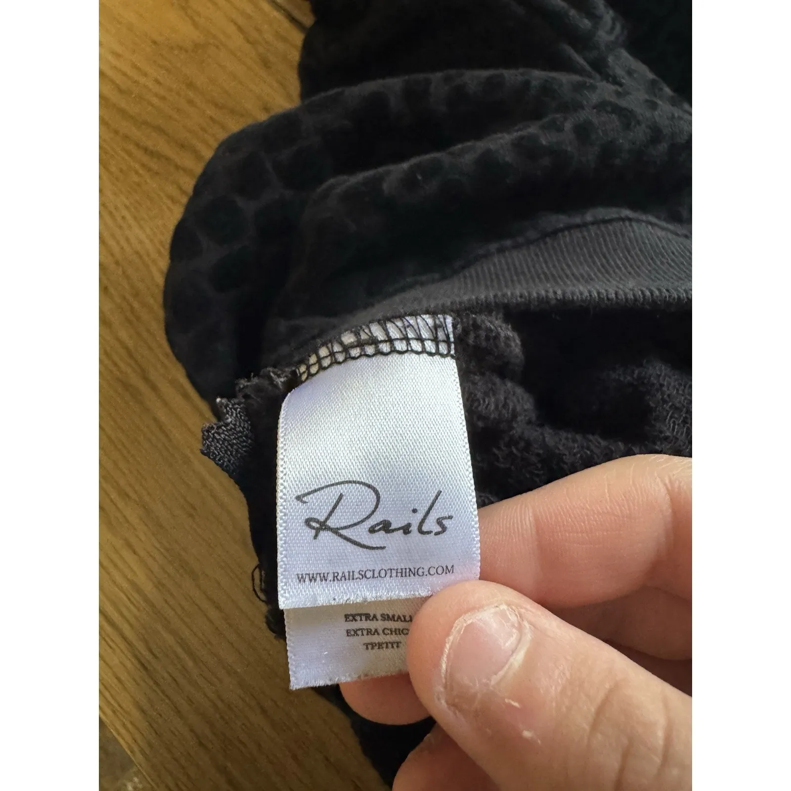 Rails Black Velvet Leopard Print Sweatshirt Crew Neck Side Zippers Size XS City - Image 10