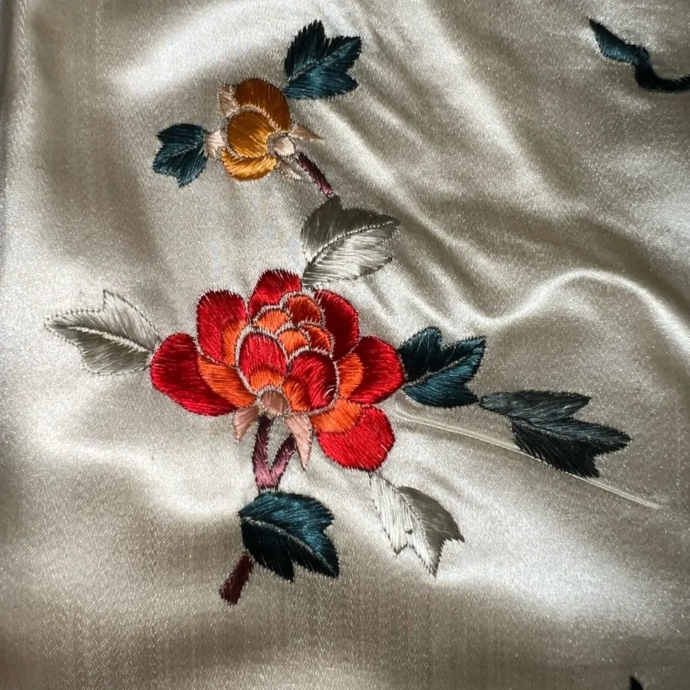 Spectacular Vintage 1930s/40s Embroidered Silk Kimono! Red Size L - Image 8