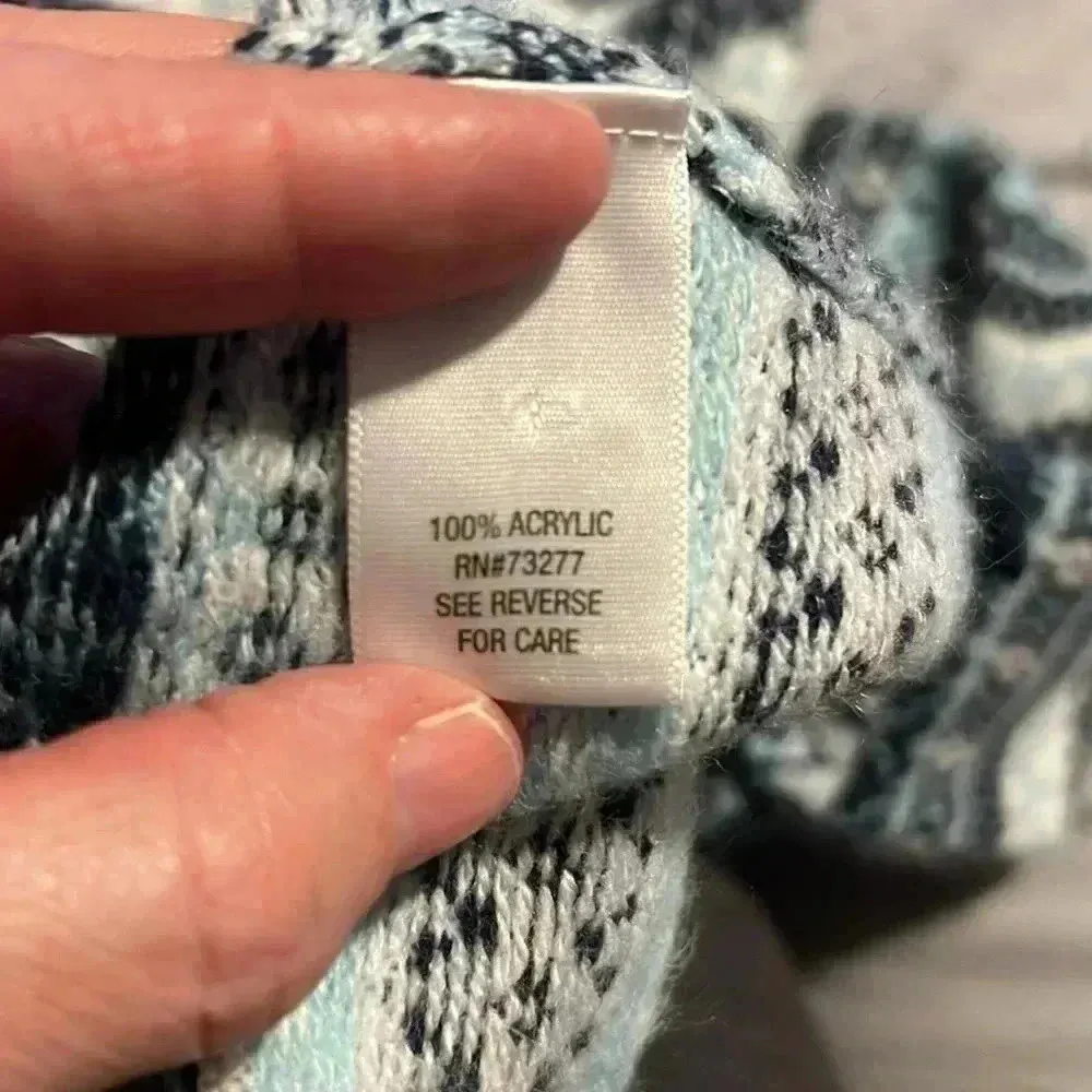 Croft & Barrow  Sweater - Image 4