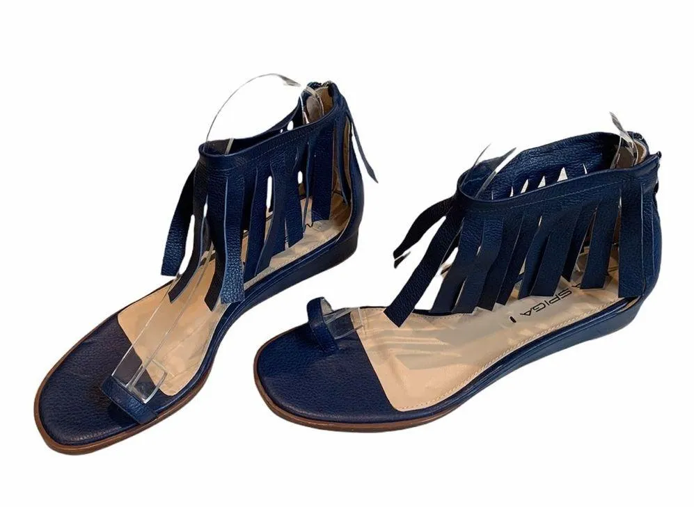 Via Spiga Leather Wrap Toe Wedge Sandal. - Image 2