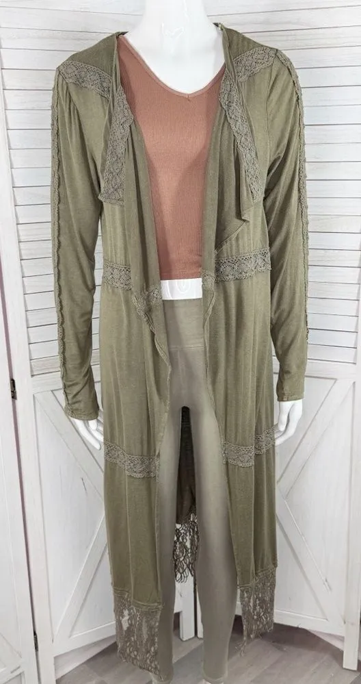 Gimmicks by BKE Buckle Boho Lace Trim Cardigan Duster Olive Green Small - Image 1