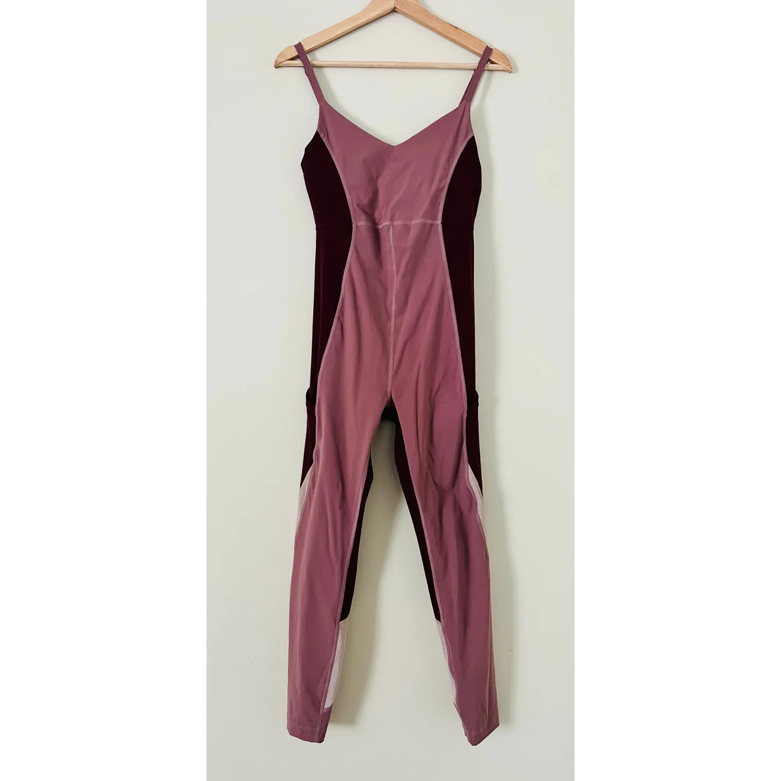 Outdoor Voices Superform Zoom Full Length Bodysuit Jumpsuit Deep Taupe Pink M - Image 4