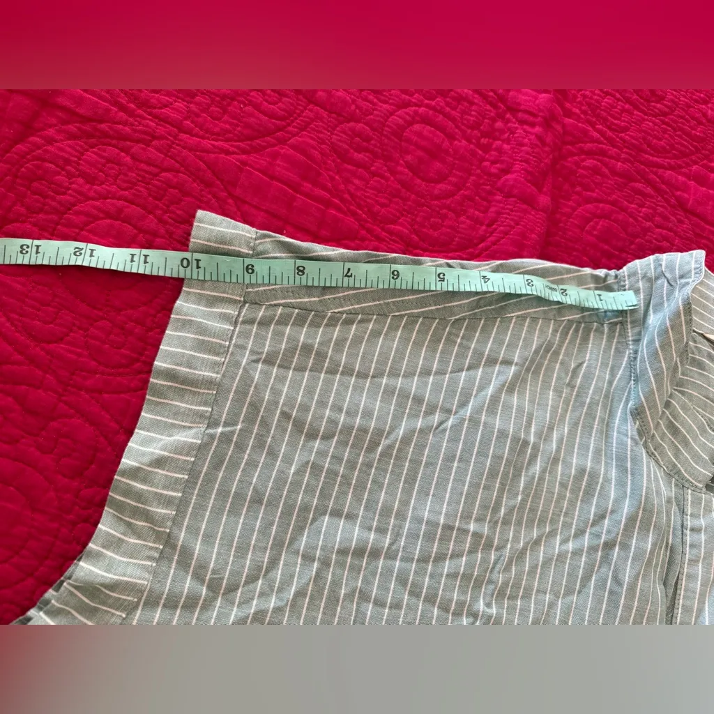 Jachs Girlfriend Women's Button
Front Blouse Size 2XL Color NWT
Short Sleeve - Image 12