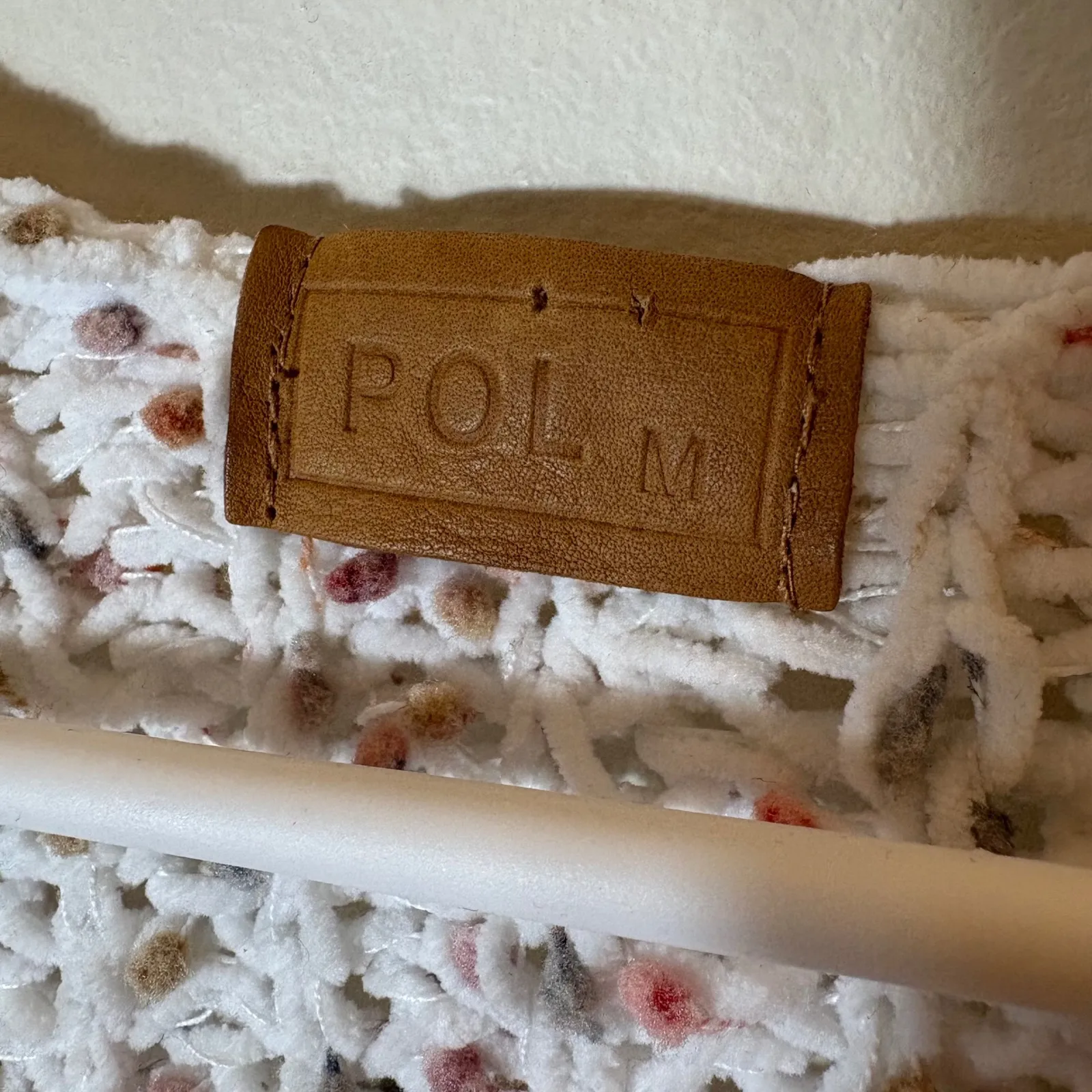 POL Confetti Knit V-Neck Sweater White Pink Multicolored Textured Size Medium - Image 4