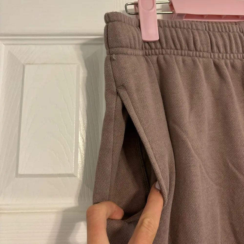 Victoria’s Secret PINK Campus Sweatshirt & Sweatpants Matching Set - Image 12