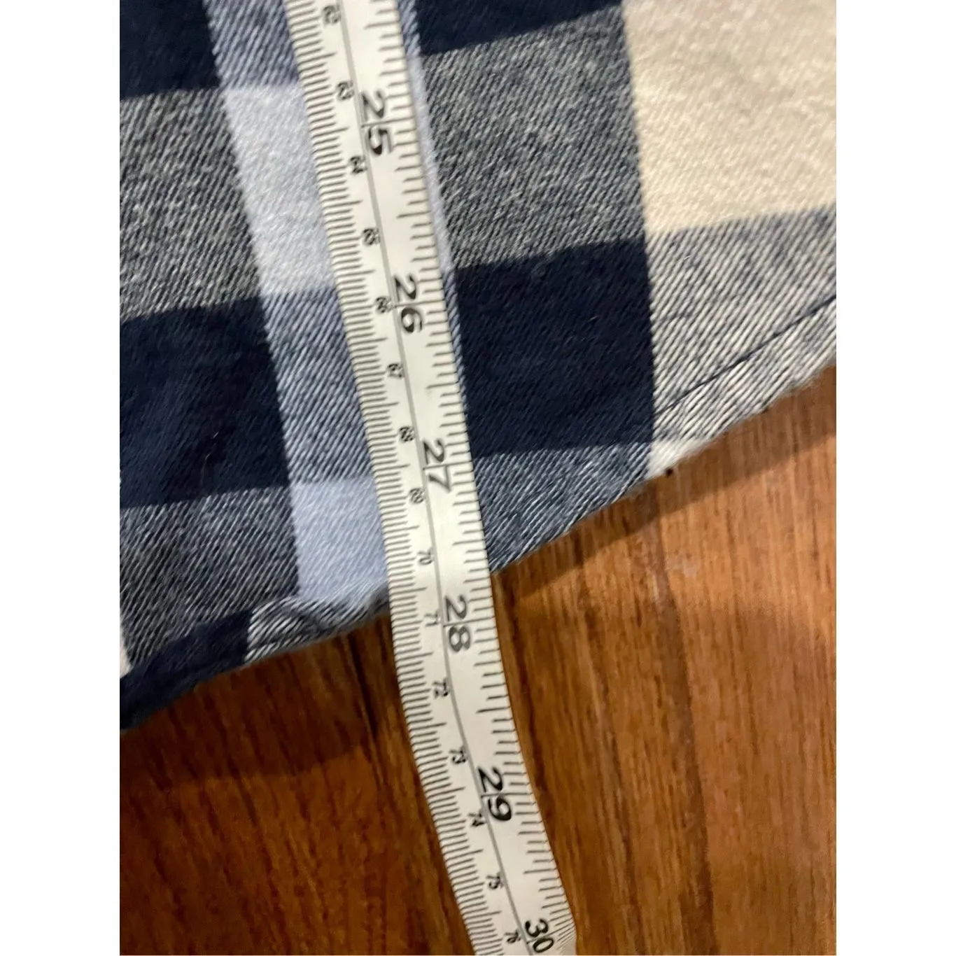 Abercrombie & fitch plaid flannel button down size large - Image 8