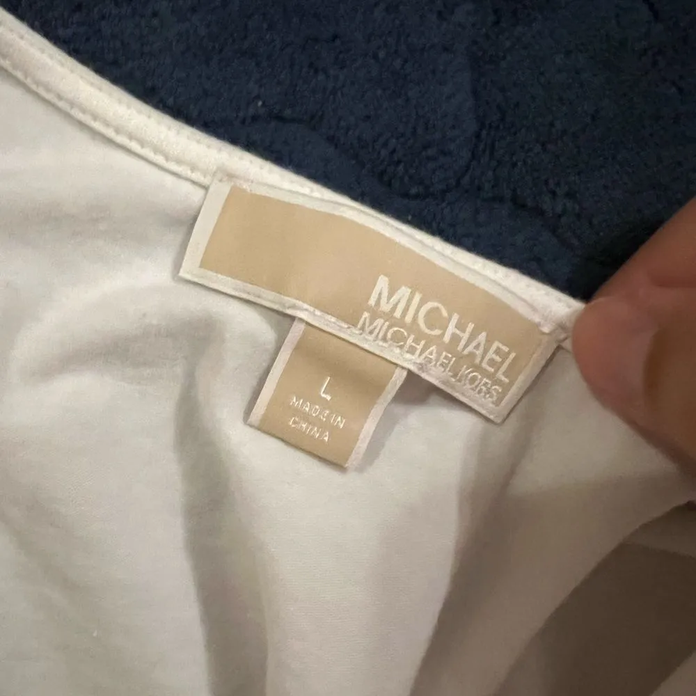 Michael Kors large white blouse - Image 6