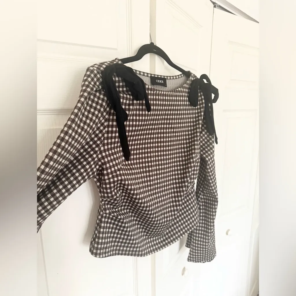 NWOT Cider Boat Neck Gingham Bowknot Bell Sleeve Blouse Top Brown Tan Size Large - Image 6