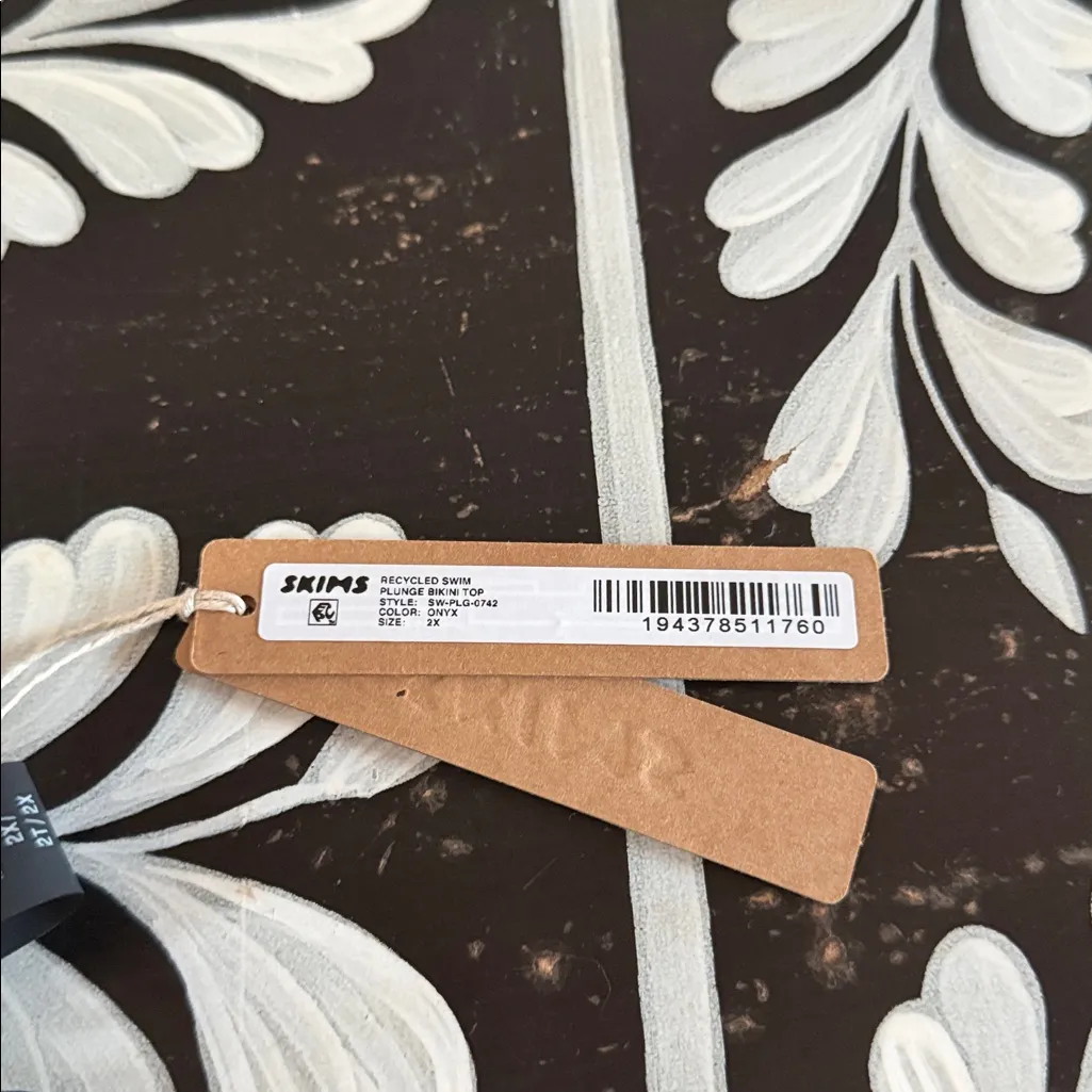 SKIMS Elegant Black Triangle Bralette Swimming Bikini Top - Image 4