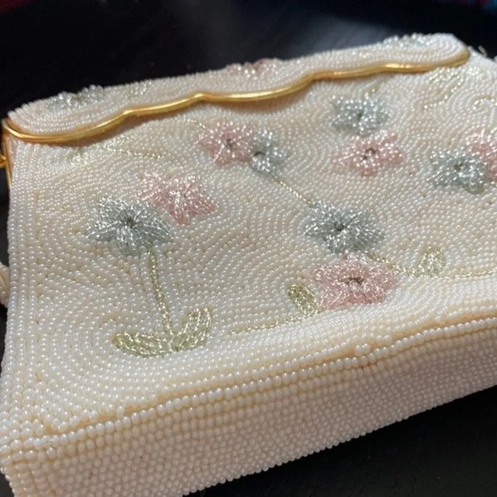 Vintage silk and beaded purse. 1950s made in Japan White - Image 8