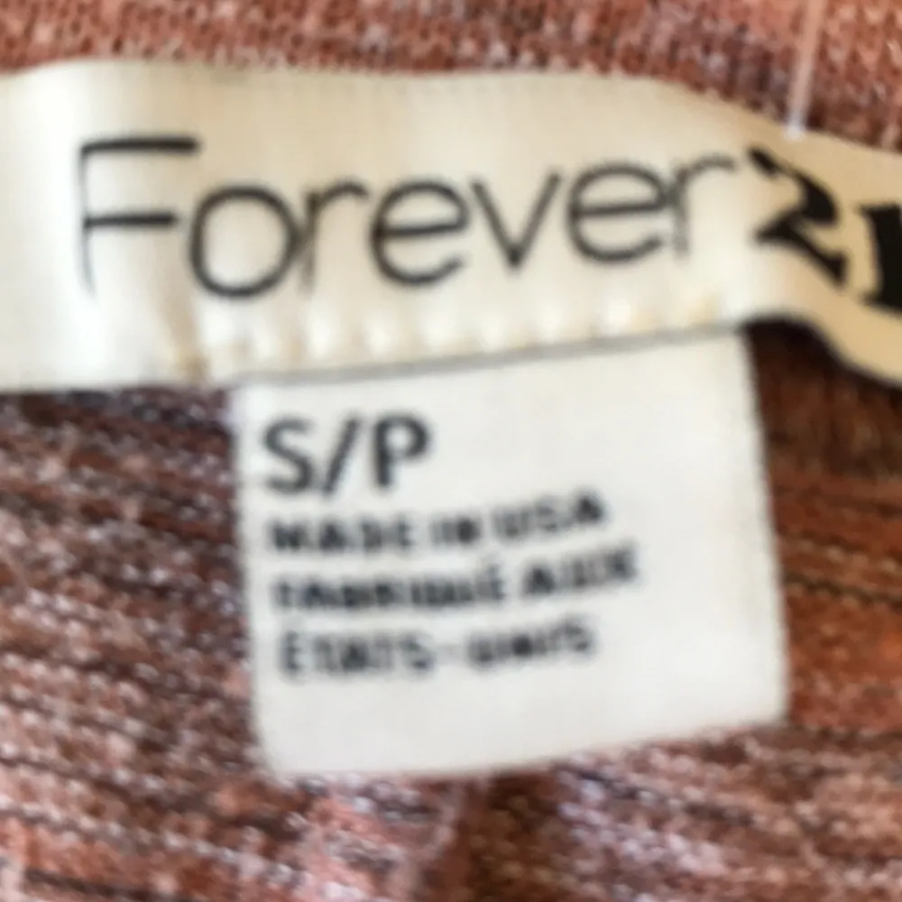 Forever 21 Lightweight Knit Sweater Top - Image 5