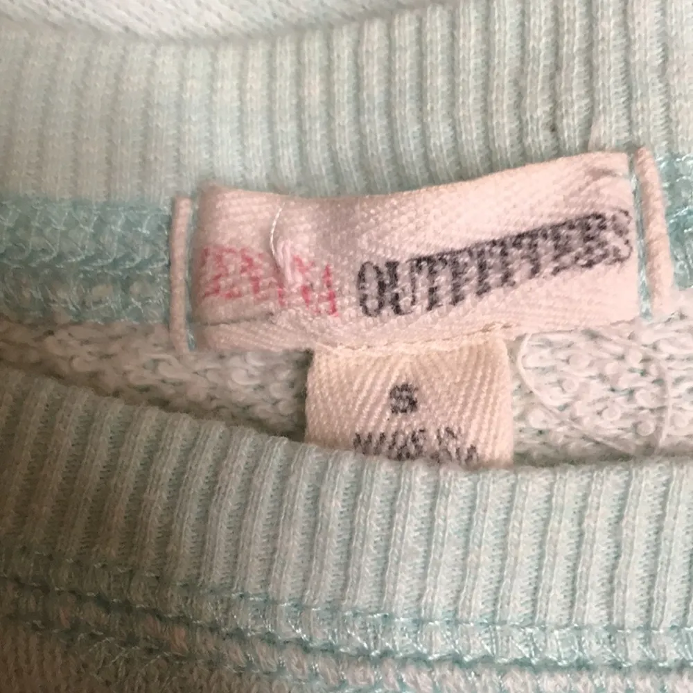 Zenana Outfitters Sweater - Image 4