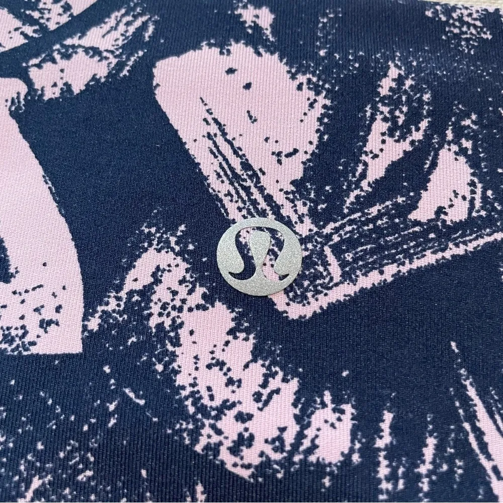 Lululemon Wunder Under Crop Leggings Graffiti Pop Antoinette True Navy 6 W6AW3S - Image 5