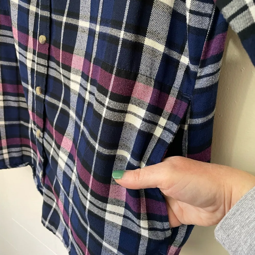 Jachs Girlfriend Blue Pink Plaid Button Up Shirt Shacket Pockets ~ Size S - Image 5