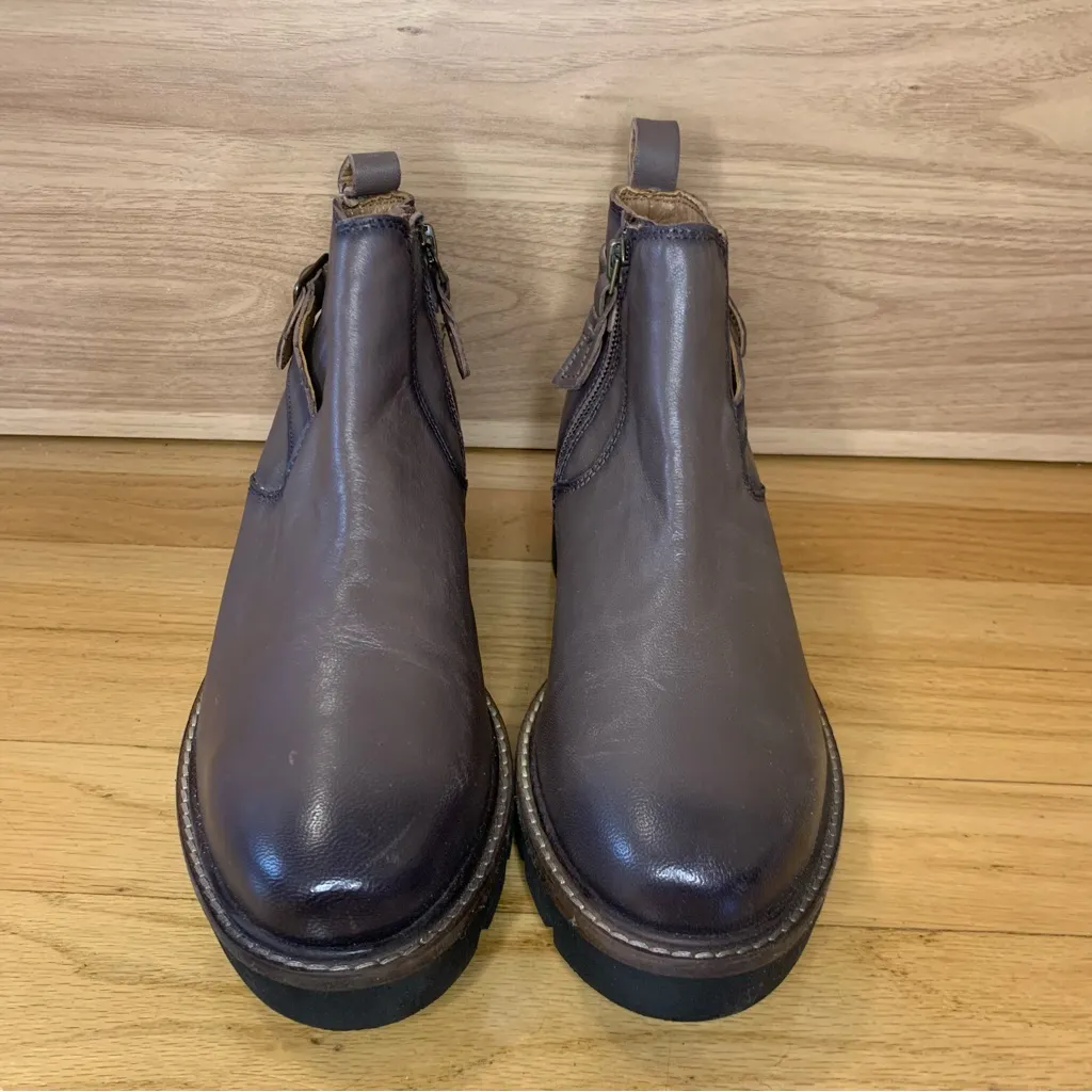 Softwalk Waneta Brown Leather Ankle Booties - Size 5 - Image 3