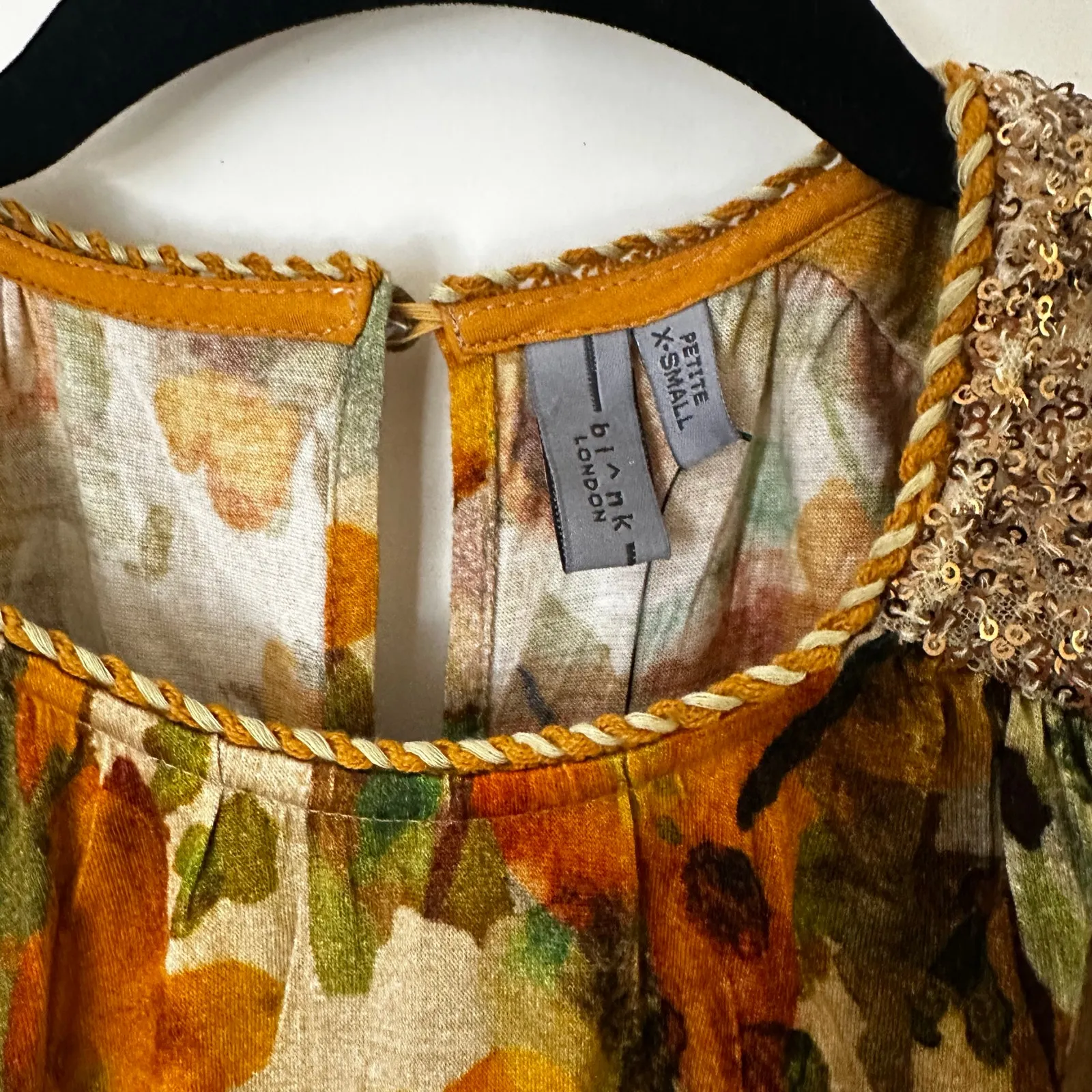 NWT Anthropologie Bl-nk Sequin-Embellished Blouse in Neutral Motif - Image 7