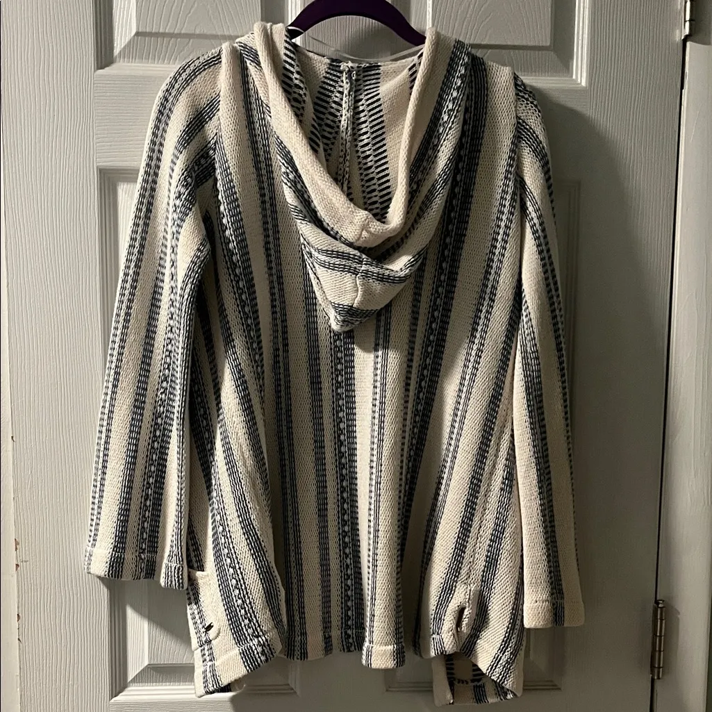 Striped Hooded Cardigan - Image 9
