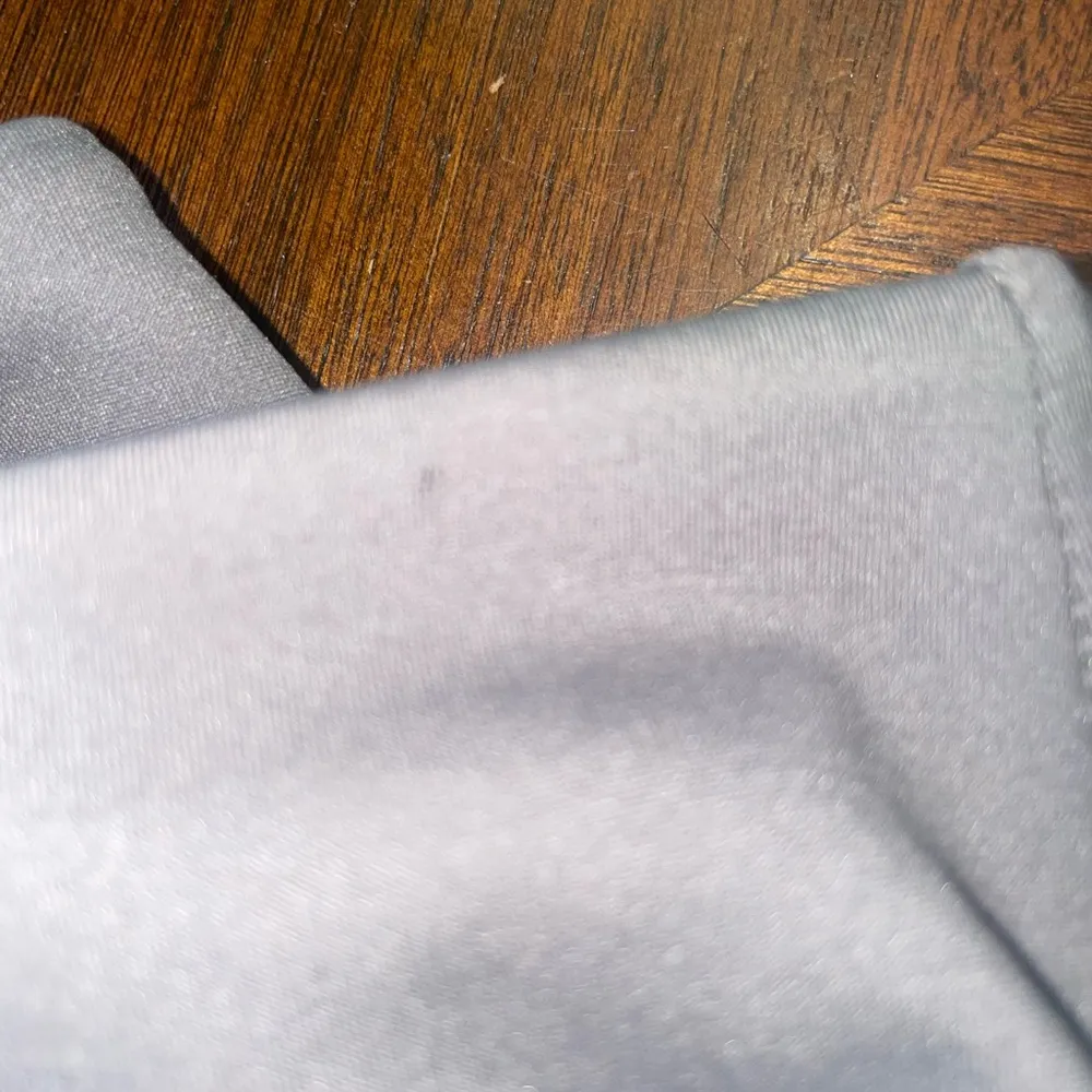 Woman’s size 0 Zyia active capri - Image 2