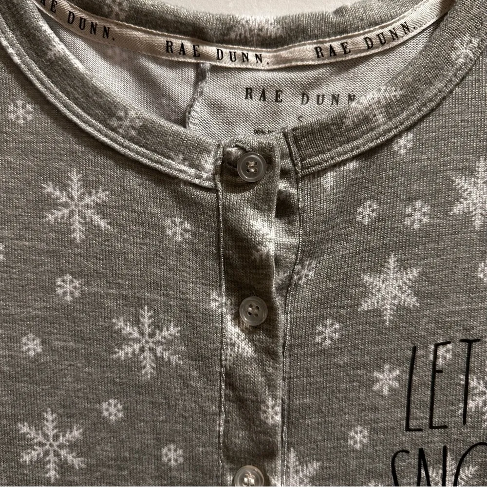 Rae Dunn Light Gray One Piece Pajamas Lounger Womens S “Let it Snow” NWT - Image 6