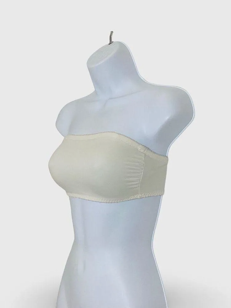 Vassarette Strapless Wireless Bandeau Bra - Image 2