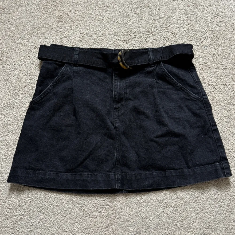 Free People Jade Black Belted Denim Mini Skirt Size 31 We the Free - Image 2