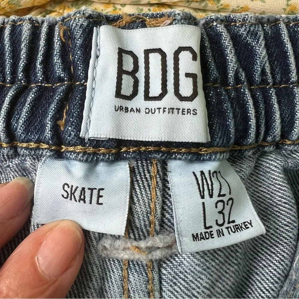 BDG Jean Denim Skate Patch Jean Shorts Size 27 - Image 9